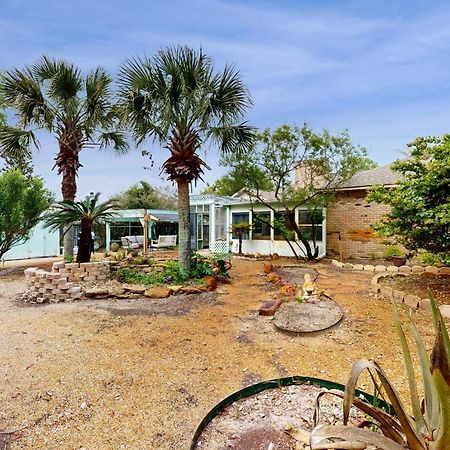 Pleasant Palms Villa Наваре Екстериор снимка