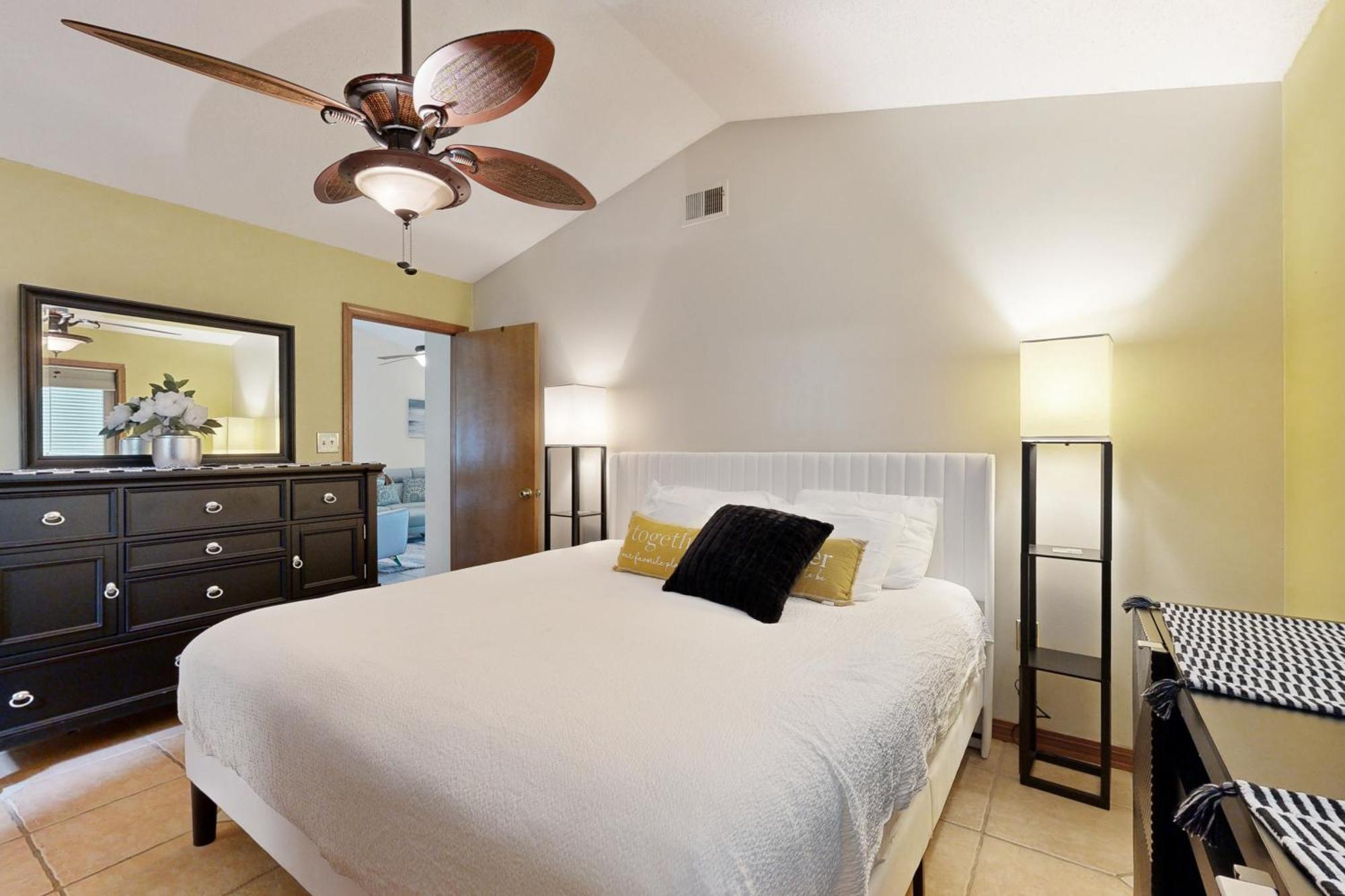 Pleasant Palms Villa Наваре Екстериор снимка